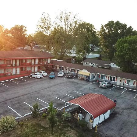 American Inn Washington Экстерьер фото